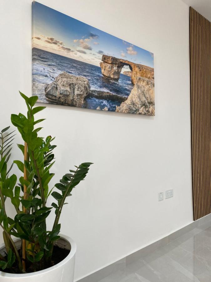 Seaside Apartment In Gzira מראה חיצוני תמונה